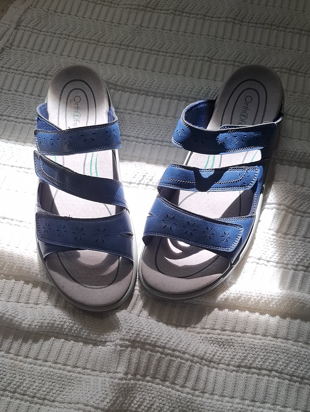 OrthOFeet Sandals Women's Blue Triple-Strap Comfort Sandal